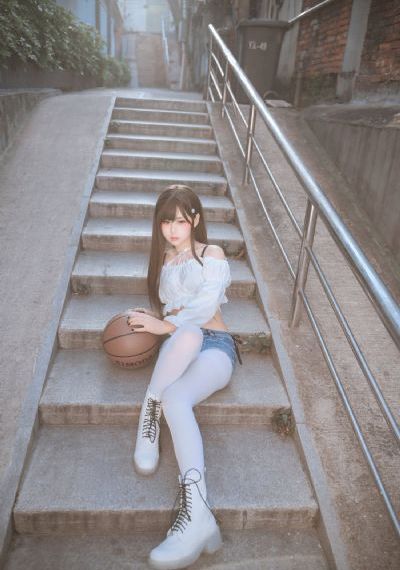 魅魔护士臭脚丫魅惑榨精踩踏h文_高清动漫免费观看
