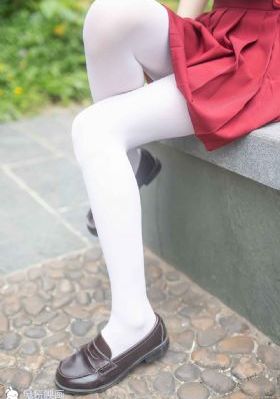 女生白色的逼_4K超清免费观看