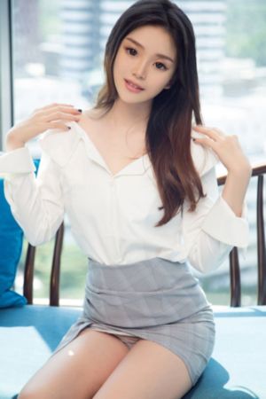 亚洲美腿丝袜_DVD电影免费在线