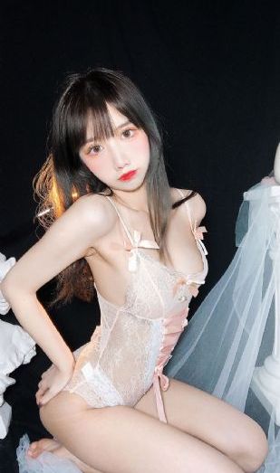 西装男脱裤子基情_4K动漫在线观看